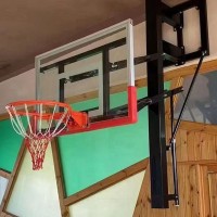 壁挂式篮球架